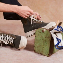 Pataugas AUTHENTIQUE M/SC F2I KAKI 12 Pataugas AUTHENTIQUE M/SC F2I KAKI -Pataugas H AUTHENTIQUE M SC Kaki